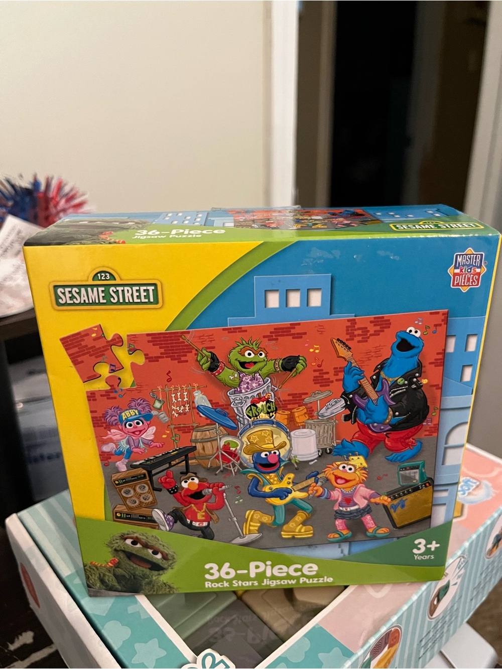 Sesame Street Rock Stars 36-Piece Puzzle - Blue/Red/Yellow/Green